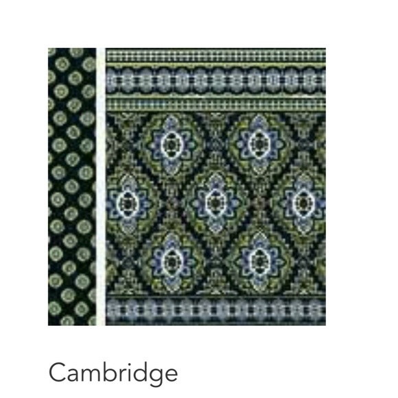 Vera Bradley Hannah In Cambridge Pattern. - Picture 12 of 12